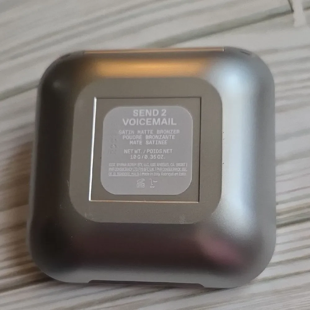 R.E.M. Beauty beauty hypernova